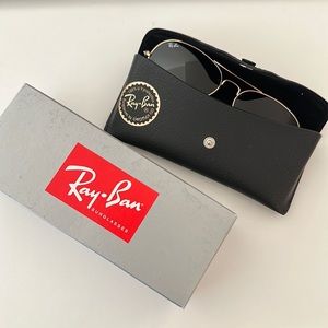 Ray-ban aviator sunglasses